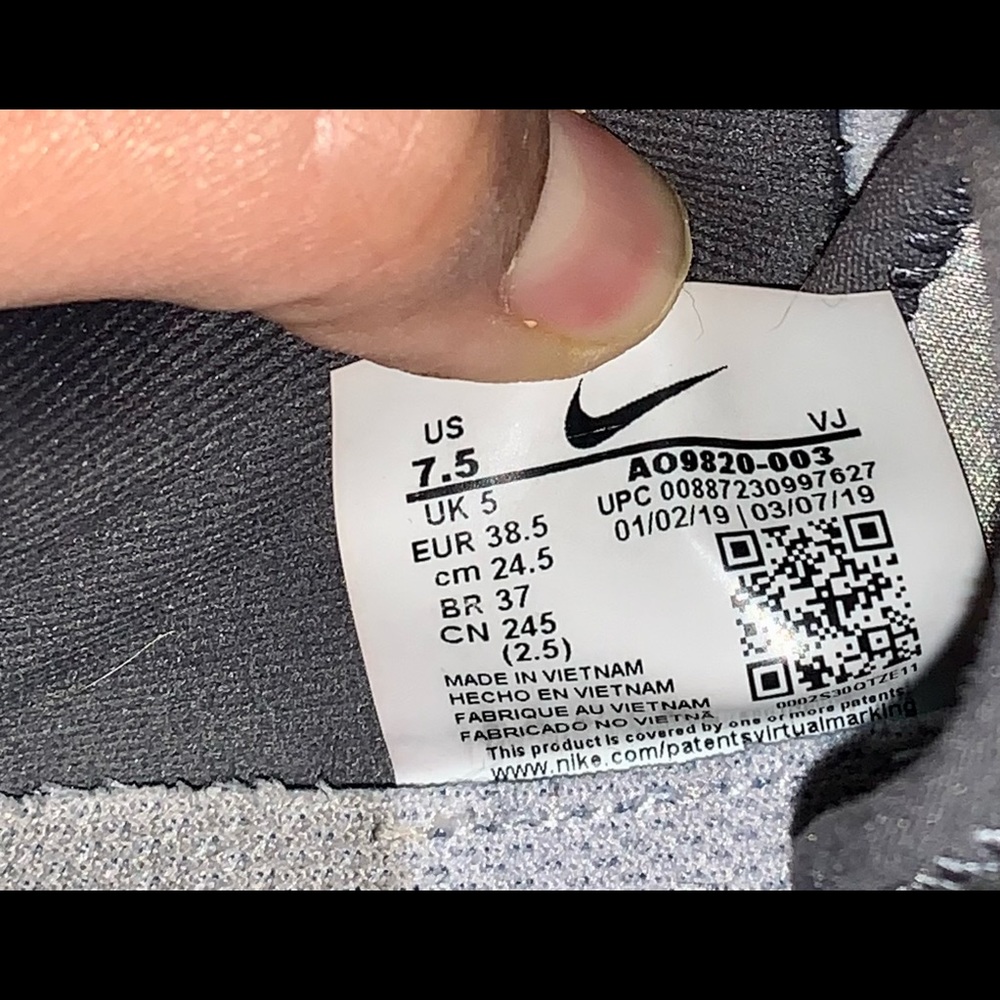 WOMENS RUNNING SHOE - Picture 5 of 6